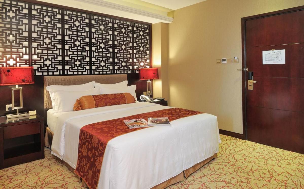 Hotel Metropole Макао Экстерьер фото