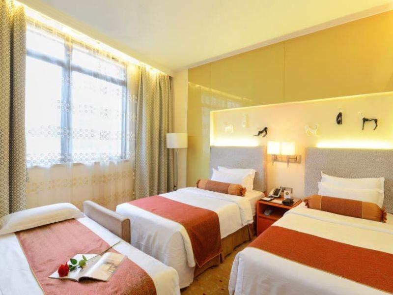 Hotel Metropole Макао Экстерьер фото